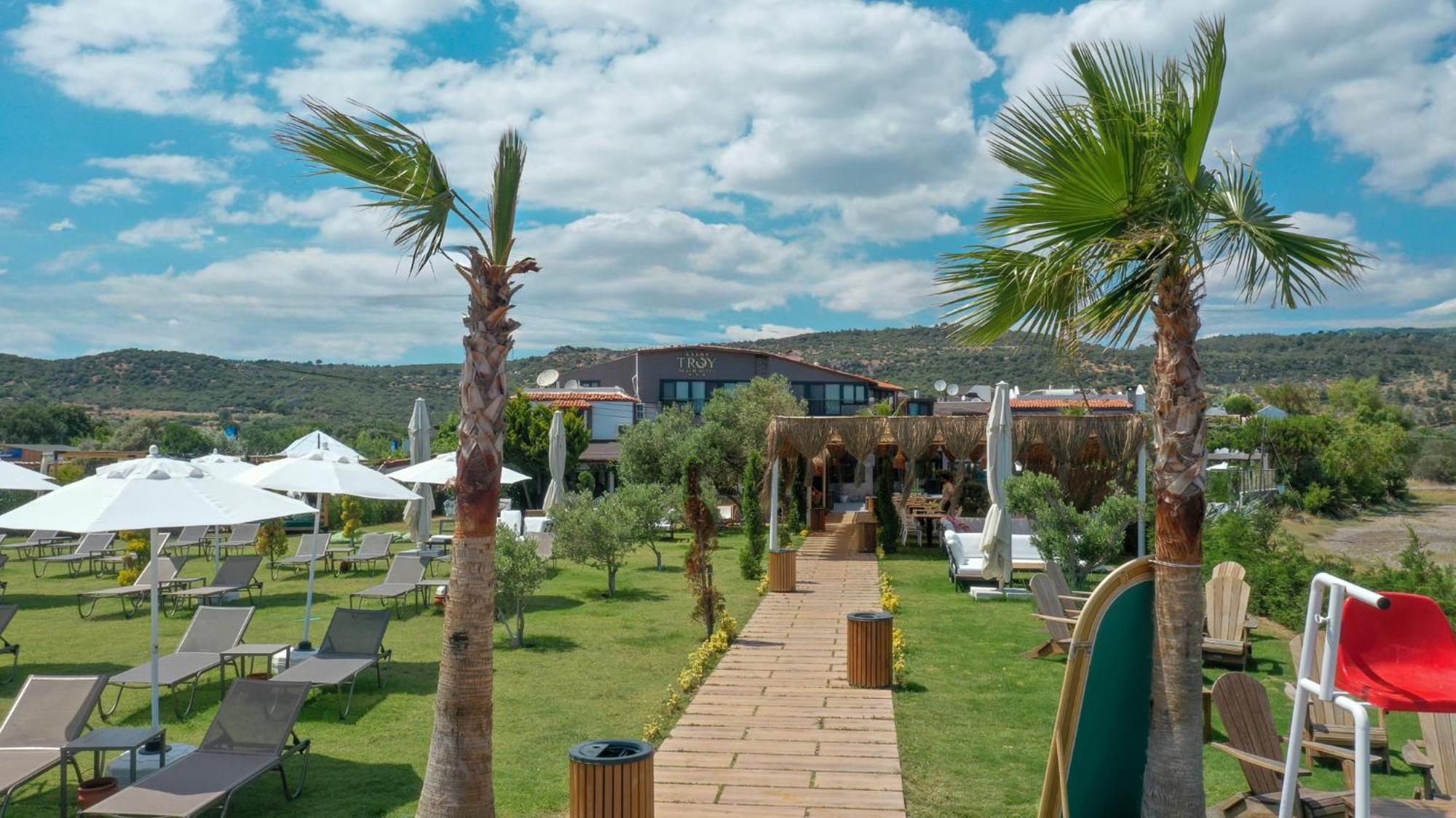Assos Troy Beach Hotel Exterior foto